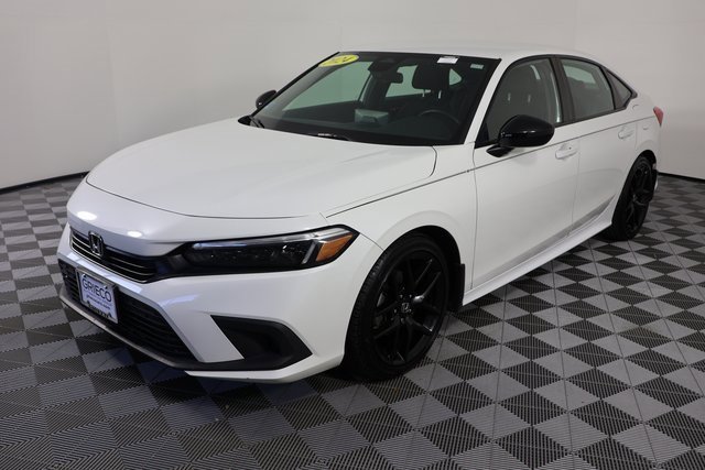 Used 2024 Honda Civic Sport image 4