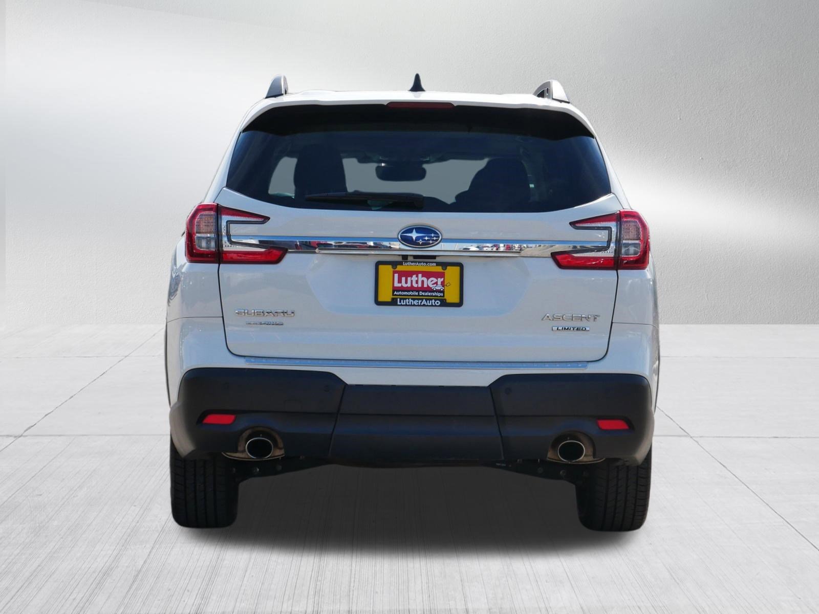Used 2023 Subaru Ascent Limited w/ Technology Package image 6
