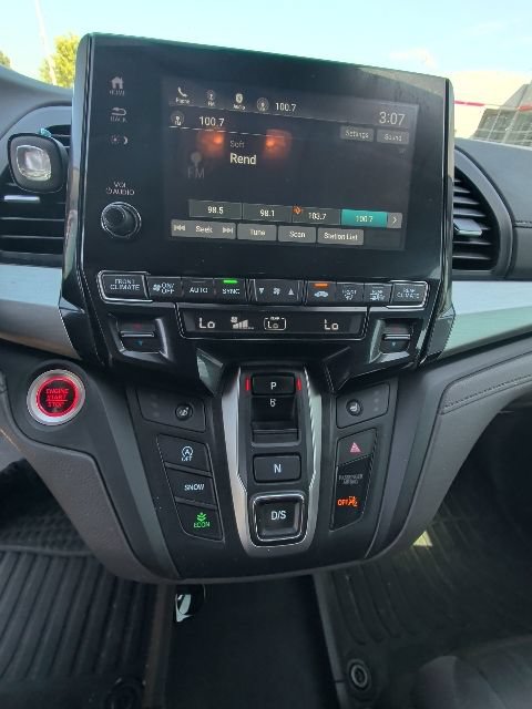 Used 2020 Honda Odyssey EX image 12