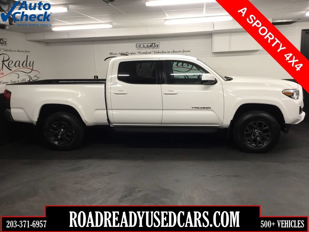 Used 2021 Toyota Tacoma SR5 AWD/4WD image 1