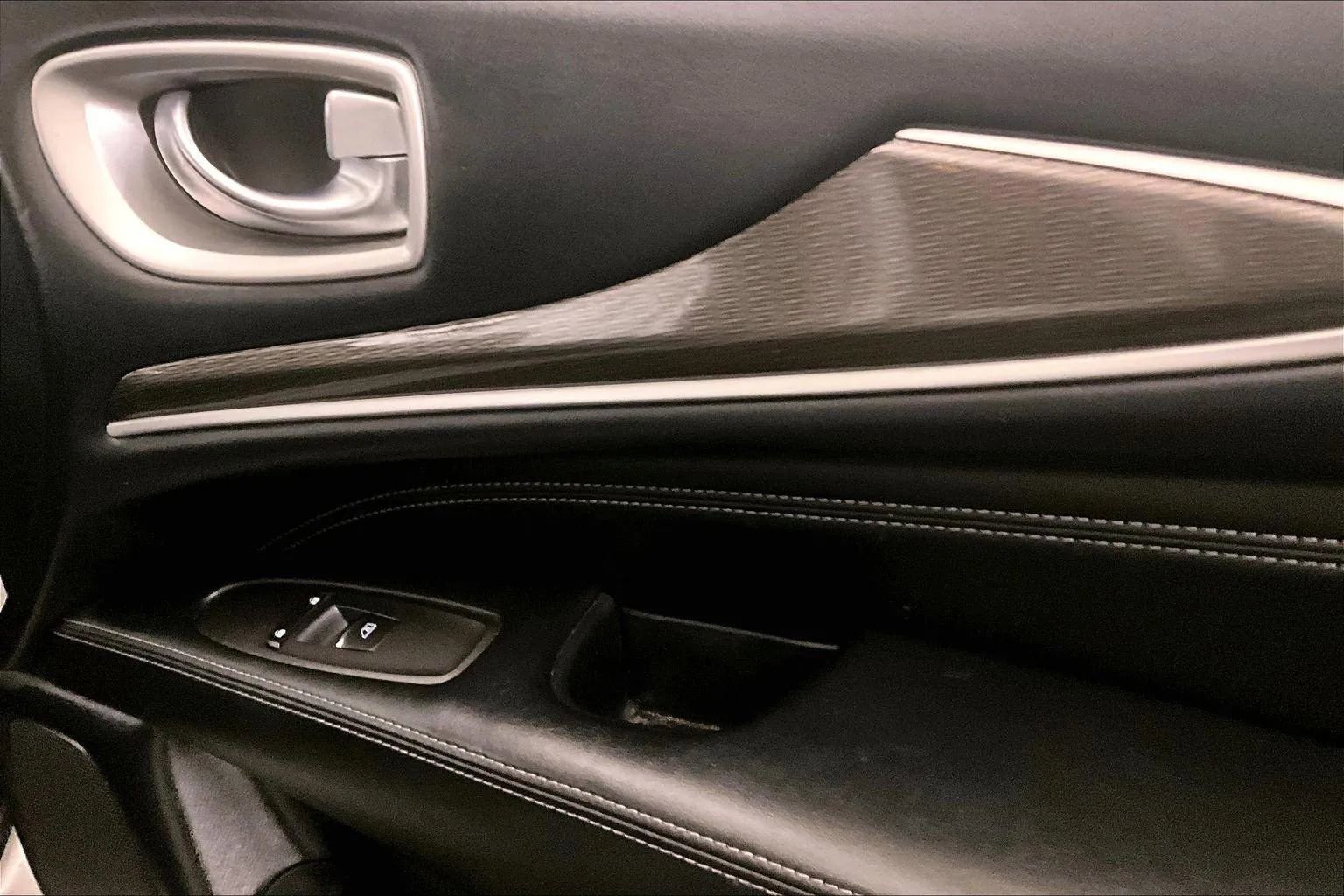 Used 2019 INFINITI QX60 Luxe image 23