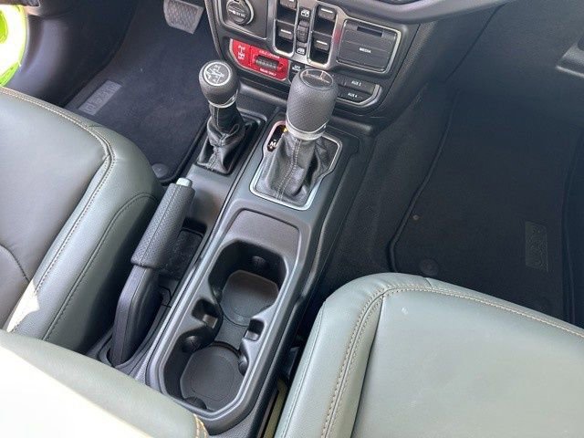 New 2025 Jeep Gladiator Mojave w/ Convenience Group image 39