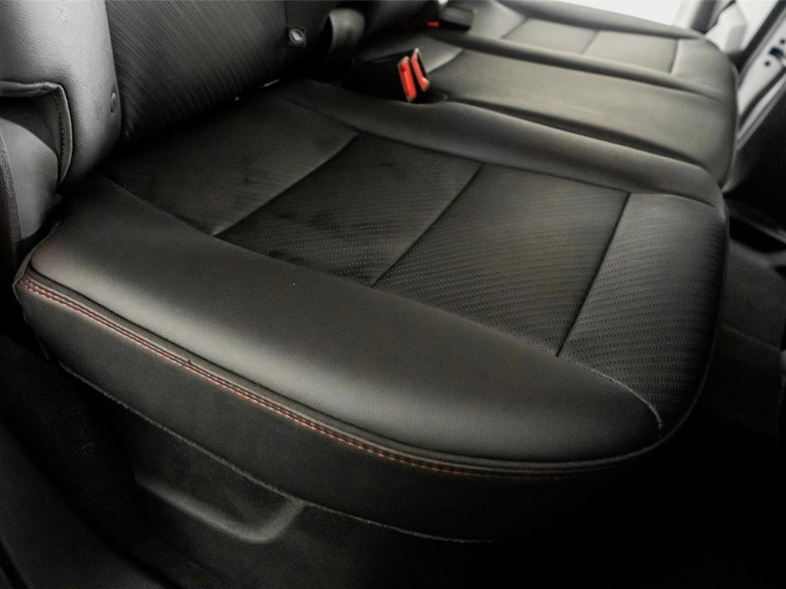 Used 2025 GMC Canyon AT4 w/ AT4X Package image 60