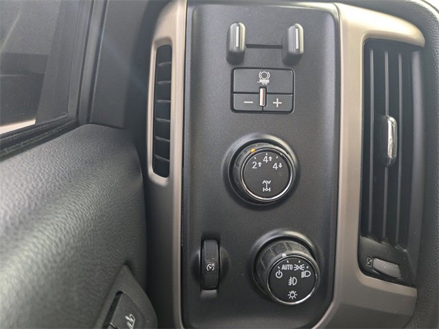 Used 2016 GMC Sierra 2500 Denali w/ Duramax Plus Package image 27