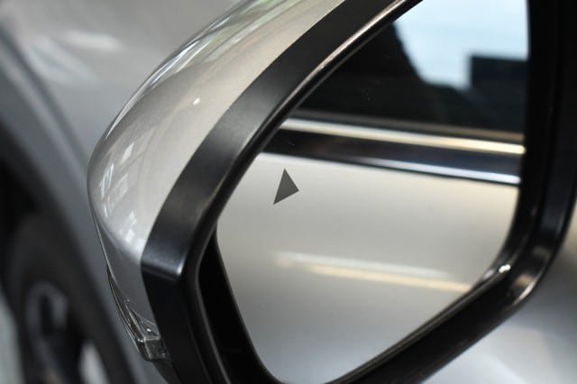 Used 2024 Mitsubishi Outlander SE AWD/4WD image 11