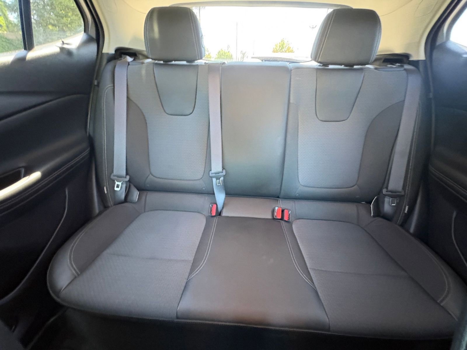 Used 2025 Buick Encore GX Preferred FWD image 37