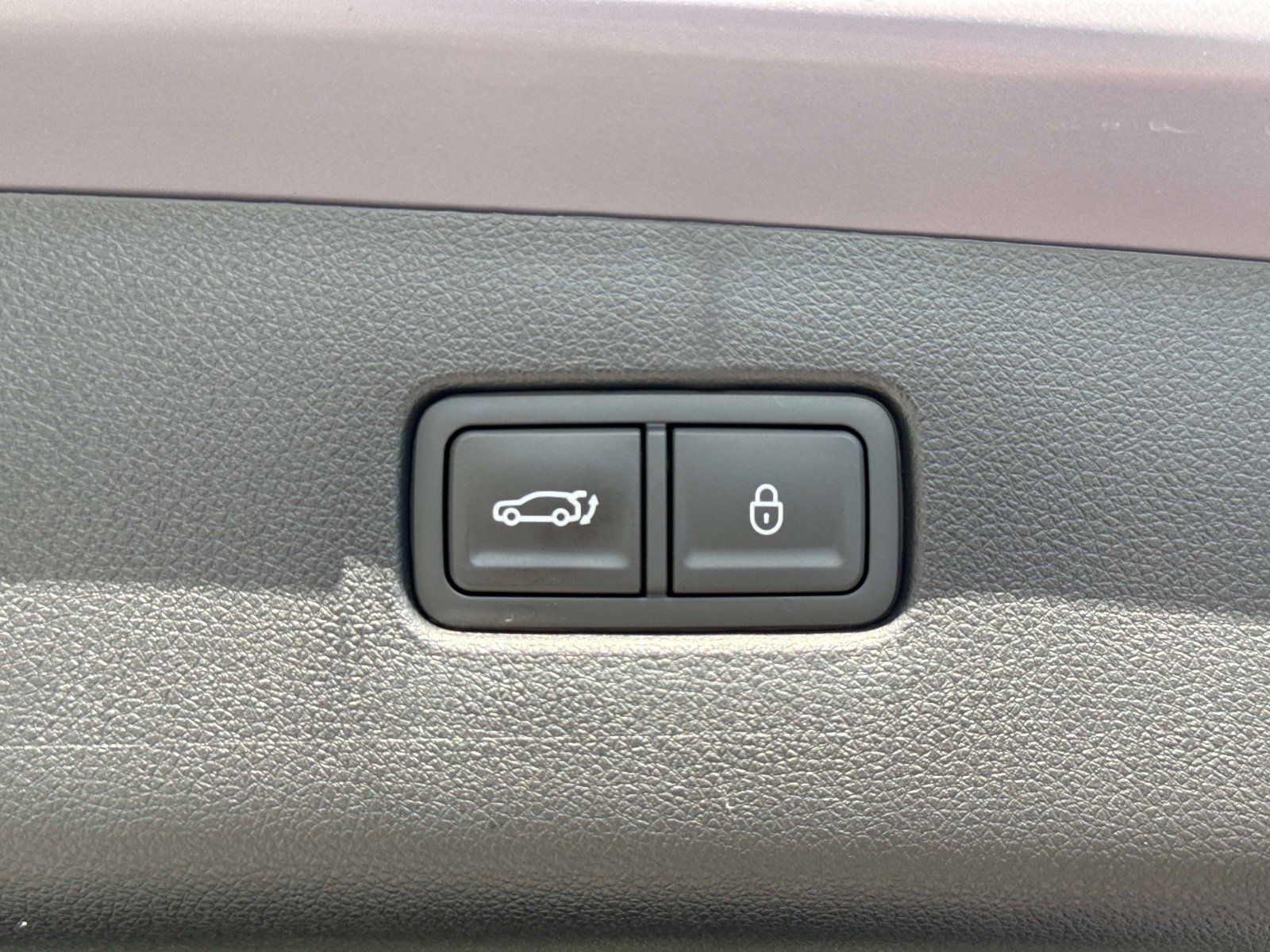 Used 2026 Genesis GV70 2.5T image 32