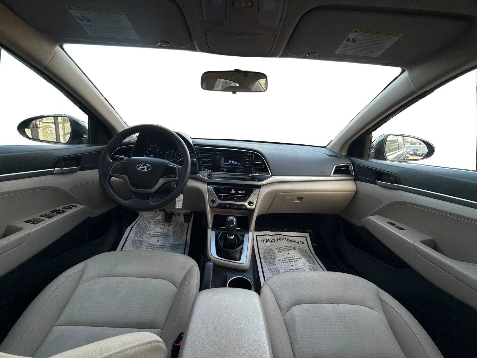 Used 2017 Hyundai Elantra SE FWD image 22