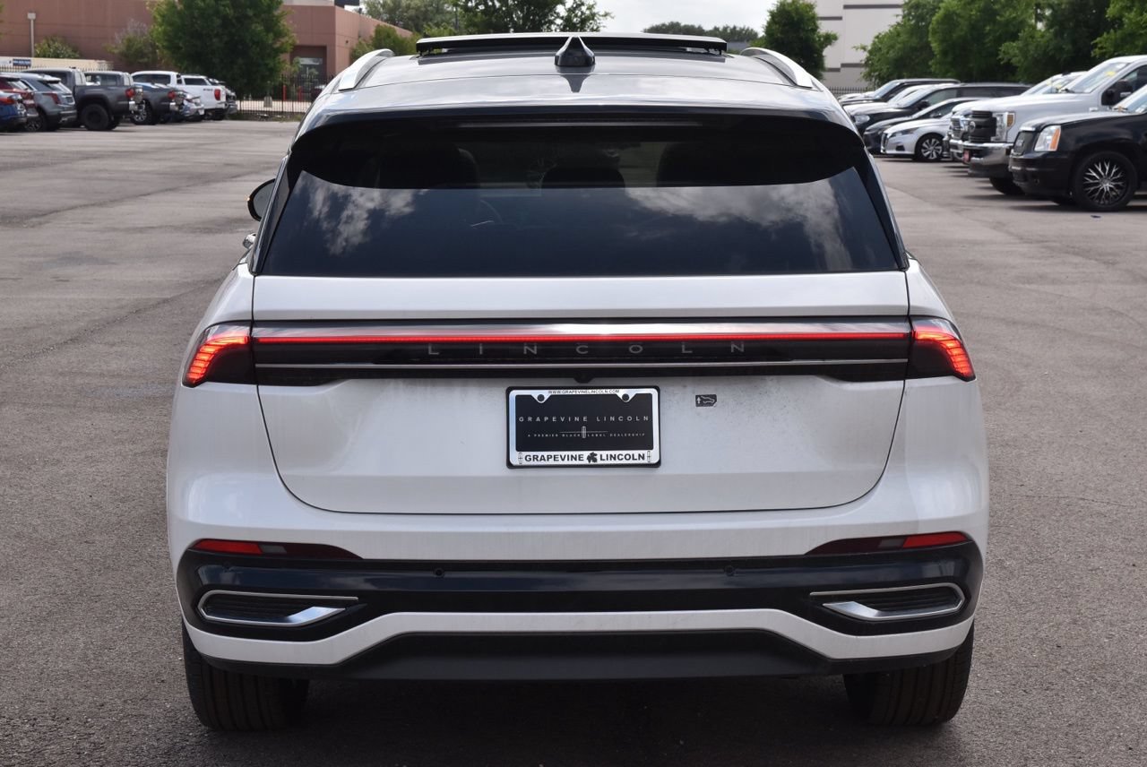 New 2026 Lincoln Nautilus Reserve AWD/4WD image 15
