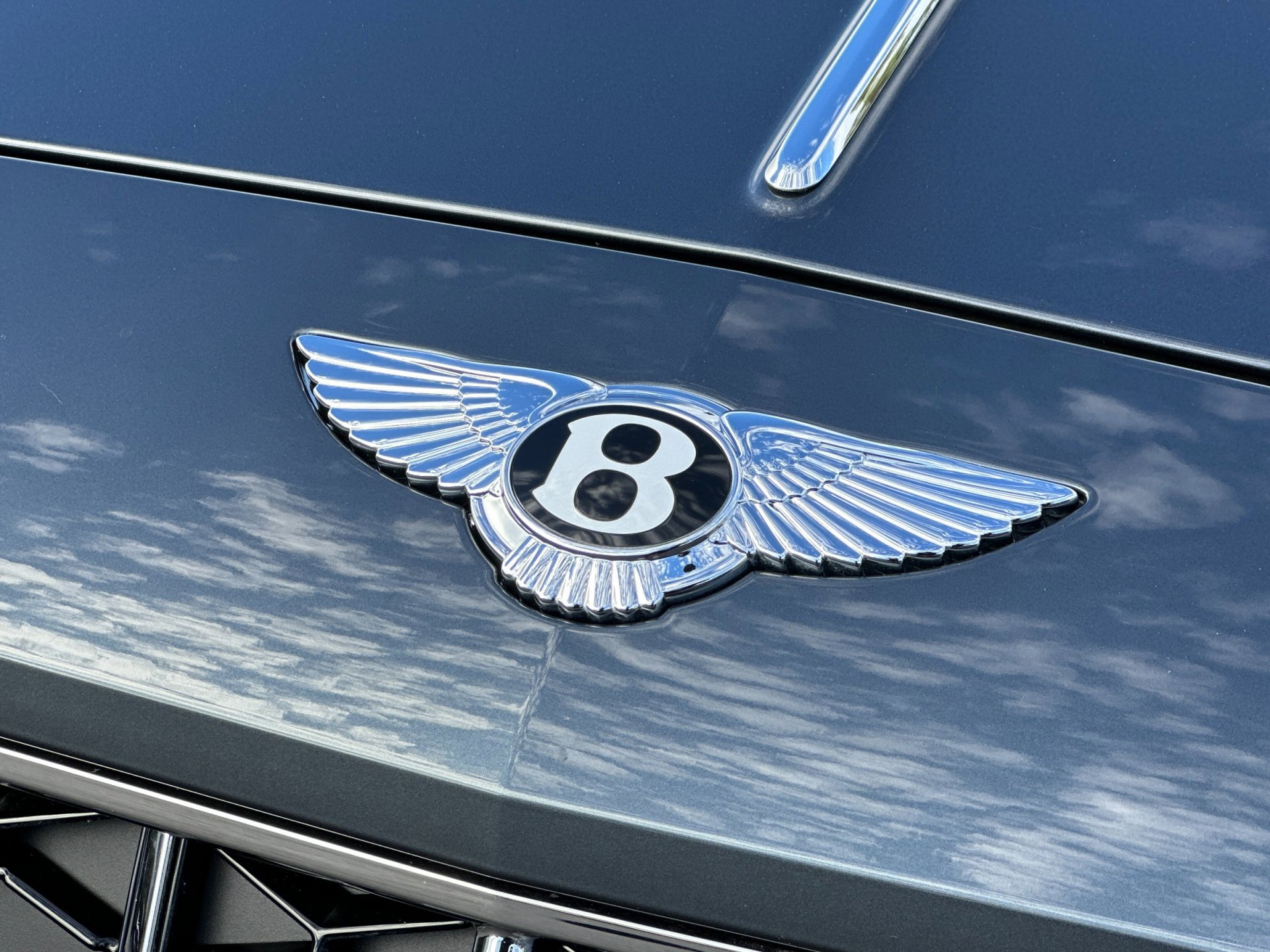 New 2026 Bentley Flying Spur Plug-In Hybrid image 29