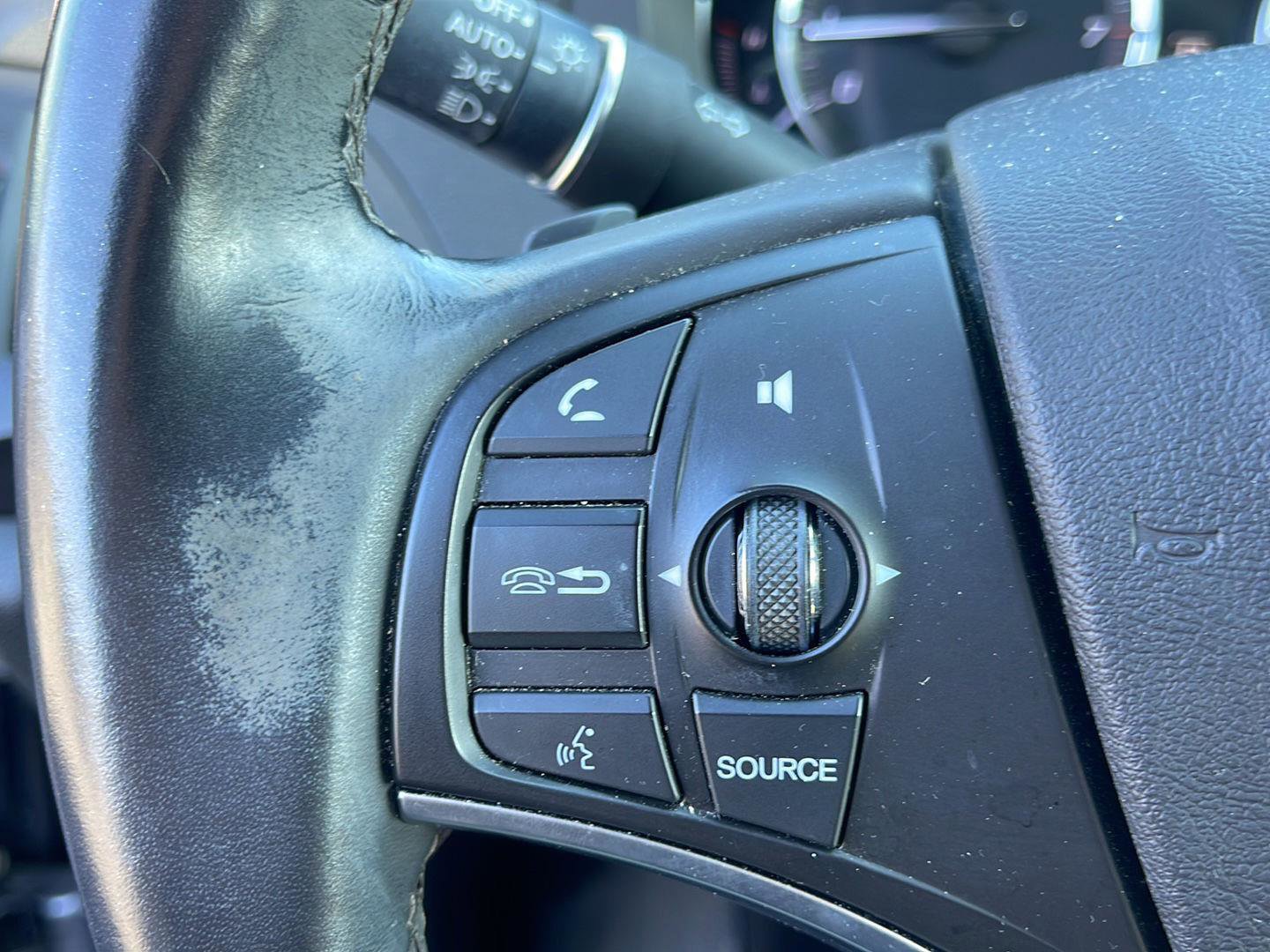 Used 2019 Acura MDX FWD image 15