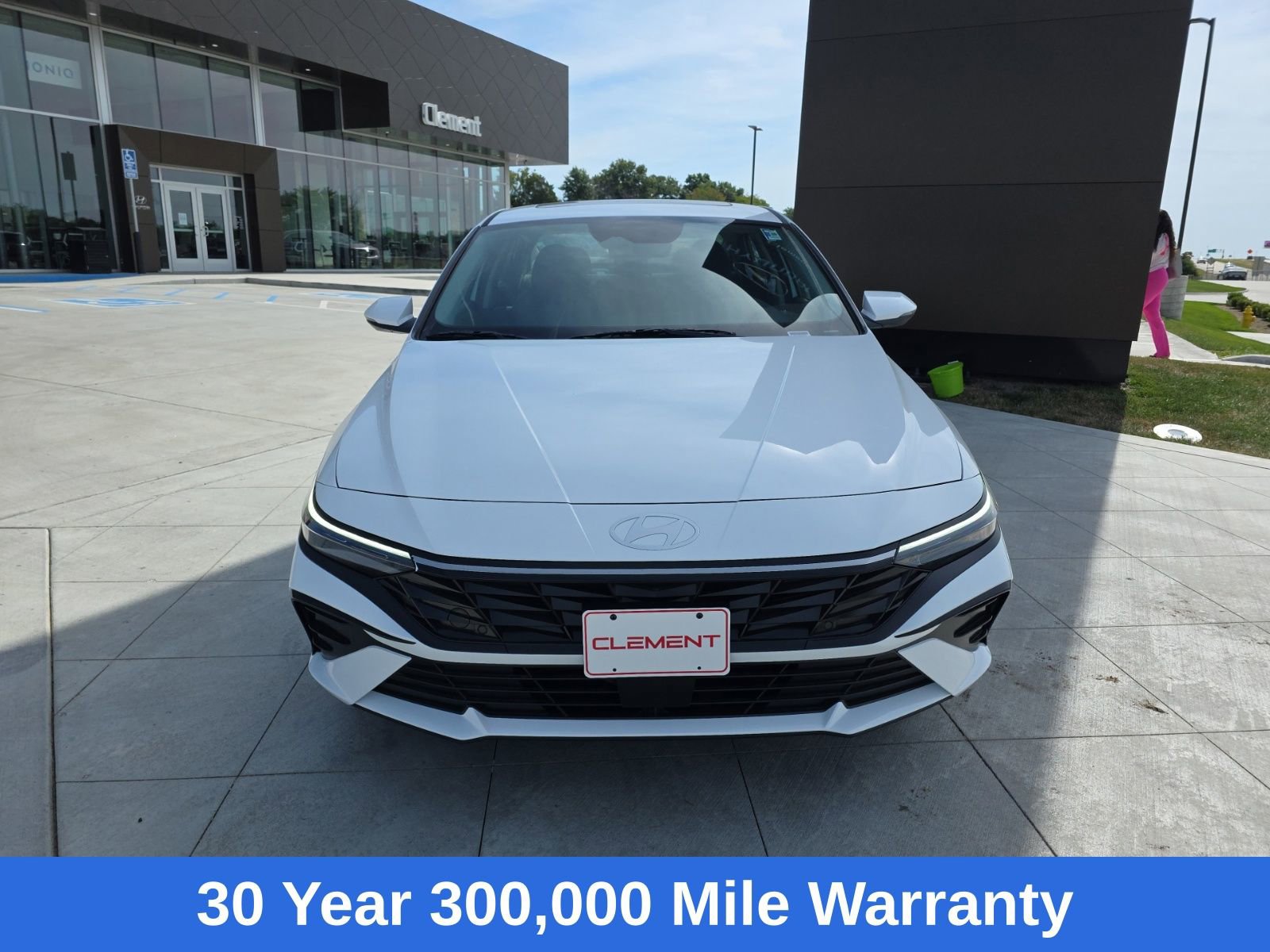 New 2025 Hyundai Elantra Limited image 2