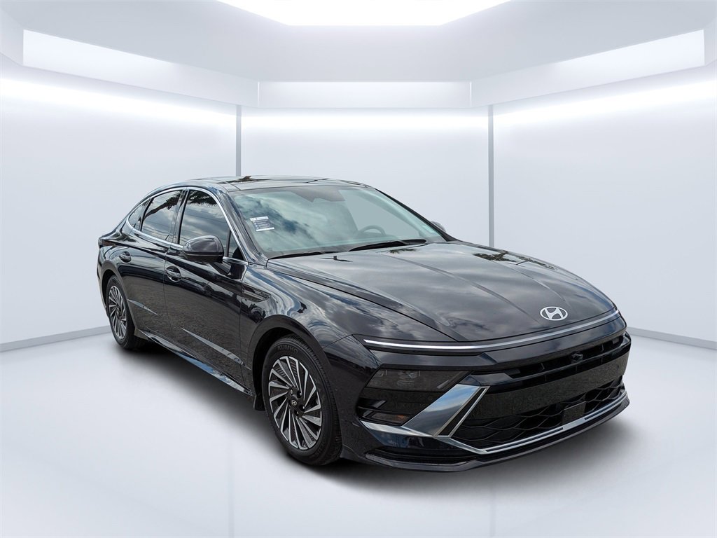 Used 2024 Hyundai Sonata Limited