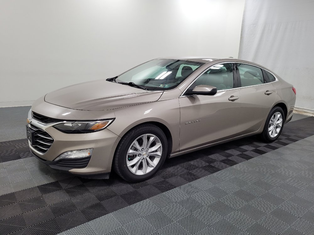 Used 2024 Chevrolet Malibu LT FWD image 2