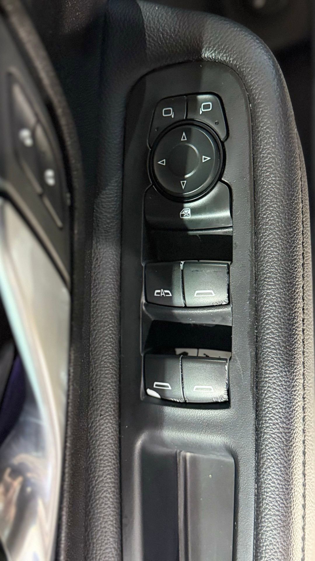 Used 2019 GMC Terrain Denali w/ Advanced Safety Package AWD/4WD image 36