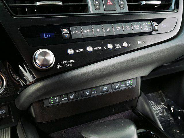Used 2024 Lexus ES 350 Ultra Luxury w/ Accessory Package (Z2) FWD image 16