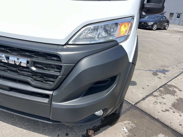 Used 2024 RAM ProMaster 2500 w/ Convenience Group FWD image 11