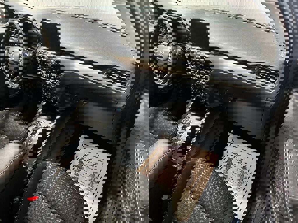 Used 2023 Ford Escape Active image 3