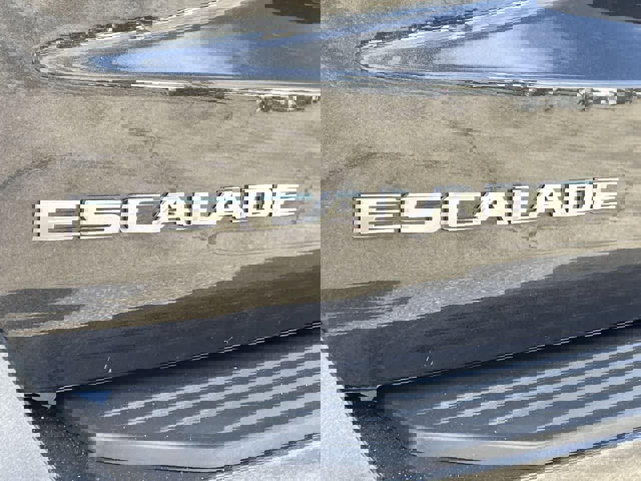 Used 2024 Cadillac Escalade V w/ Heavy-Duty Trailer Package image 45