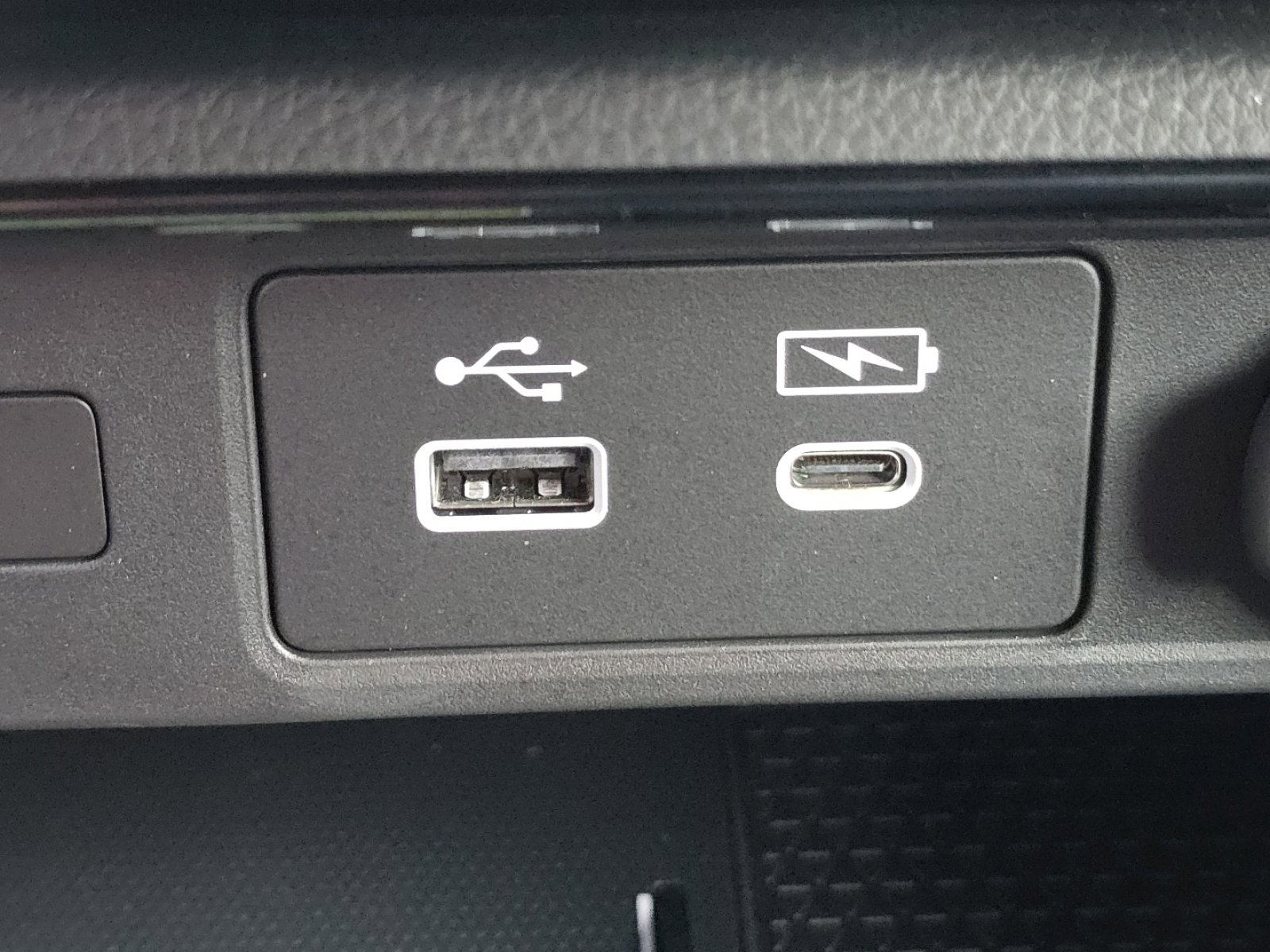 Used 2024 Honda CR-V EX-L image 13