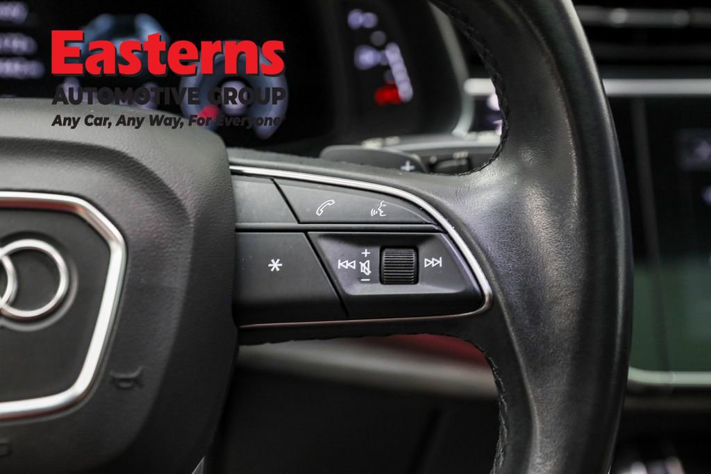 Used 2022 Audi Q8 Prestige w/ Prestige Package image 16