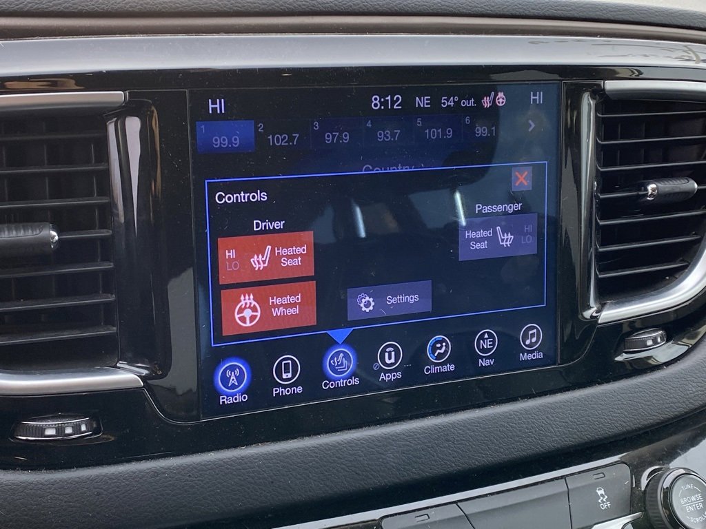 Used 2017 Chrysler Pacifica Touring-L Plus w/ Tire & Wheel Group image 16