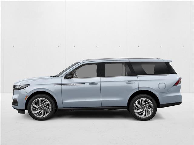 New 2027 Lincoln Navigator Reserve AWD/4WD image 3