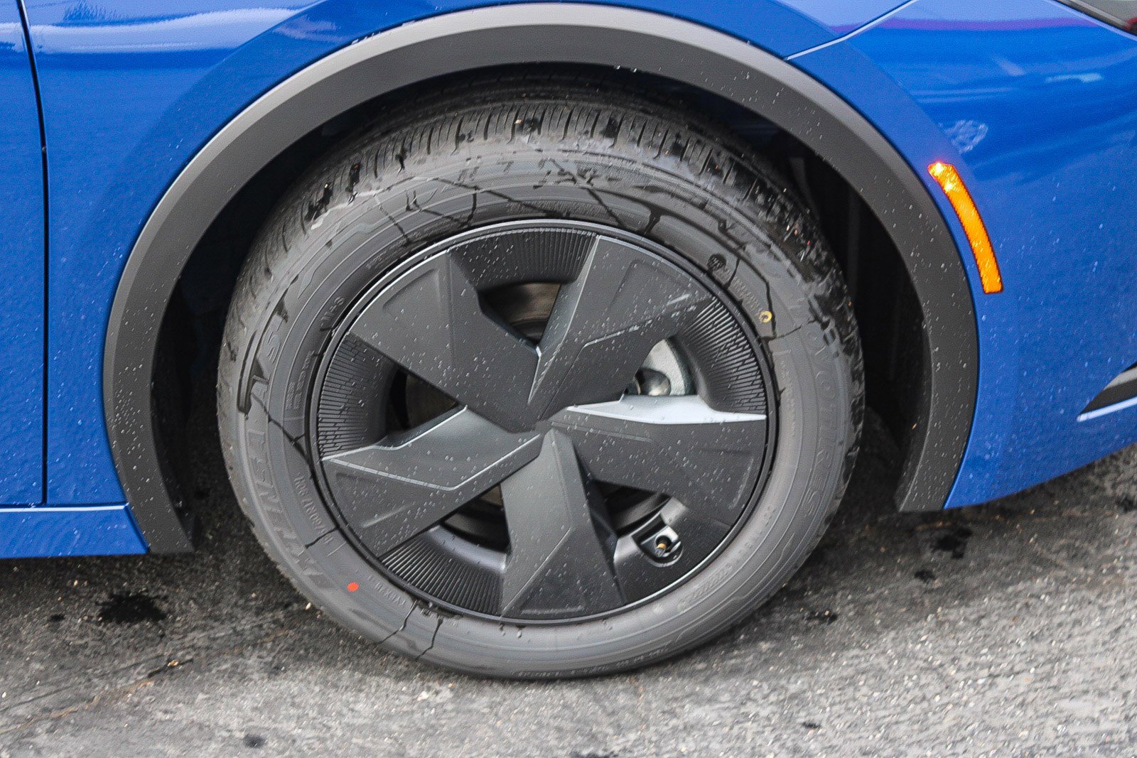 New 2026 Toyota Prius LE image 10