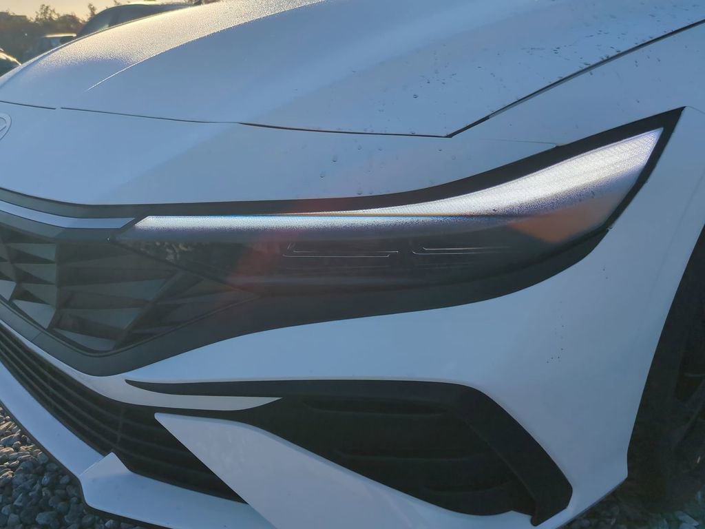 New 2026 Hyundai Elantra Sport image 10