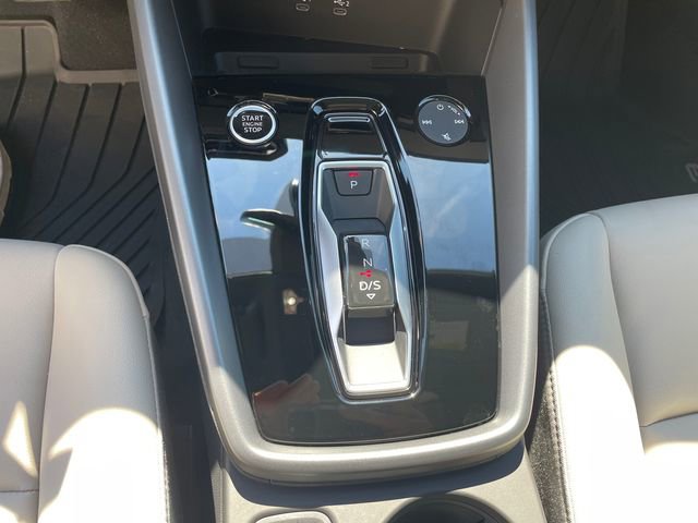 Used 2025 Audi A3 2.0T Premium w/ Convenience Package image 33