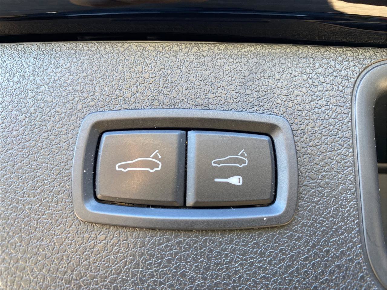 Used 2018 Porsche Macan S AWD/4WD image 24