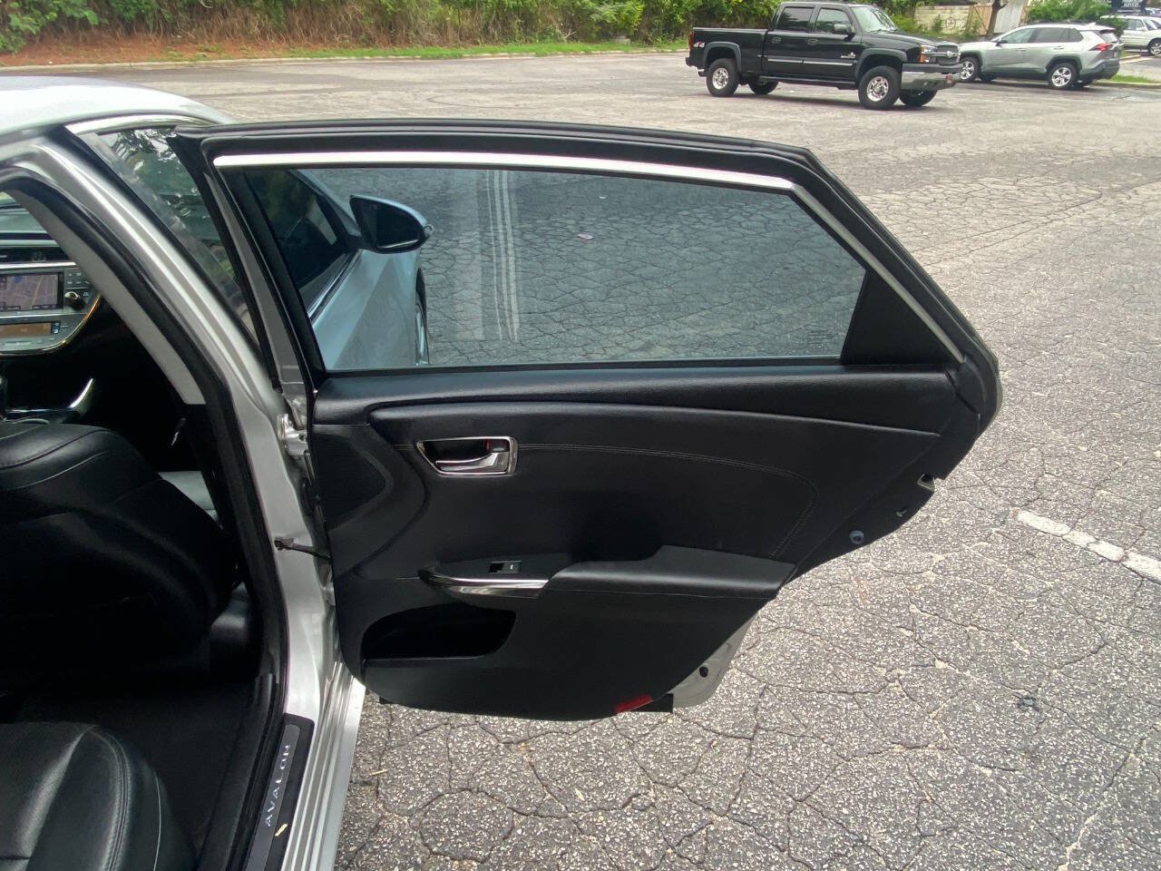 Used 2013 Toyota Avalon Limited FWD image 49