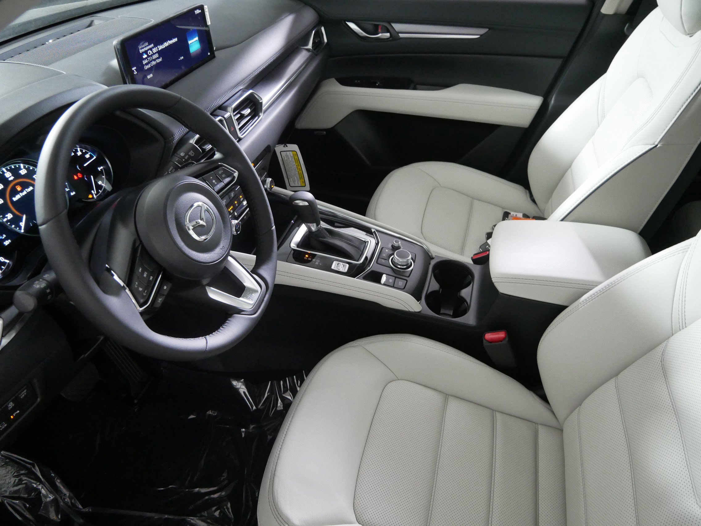 New 2025 MAZDA CX-5 AWD 2.5 S w/ Premium Plus Pkg image 4