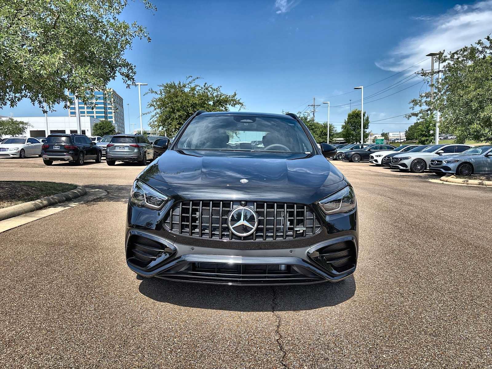 New 2026 Mercedes-Benz GLA 35 AMG 4MATIC image 12