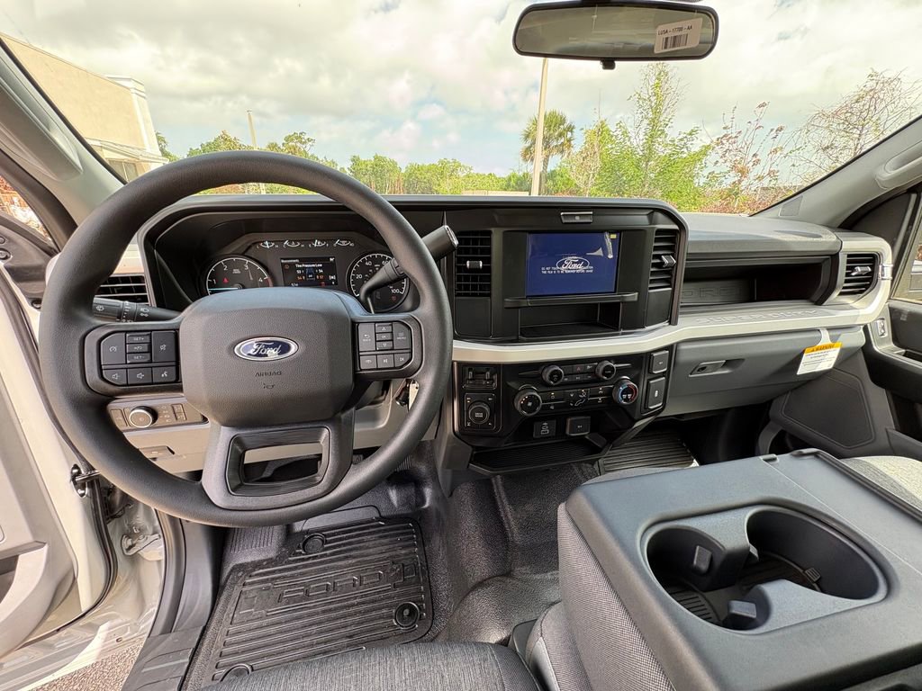 New 2026 Ford F350 XL w/ XL Chrome Package image 8