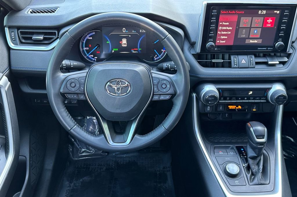 Used 2020 Toyota RAV4 XSE w/ XSE Grade Weather Package AWD/4WD image 17