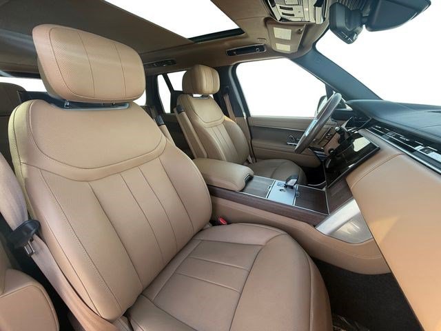 Certified 2025 Land Rover Range Rover Autobiography AWD/4WD image 16