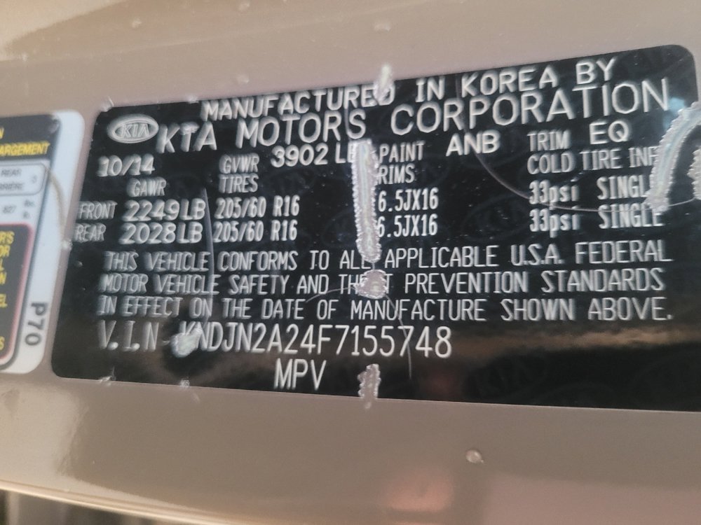 Used 2015 Kia Soul FWD image 33