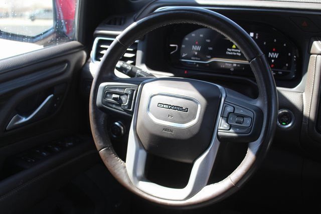 Used 2022 GMC Yukon Denali AWD/4WD image 24