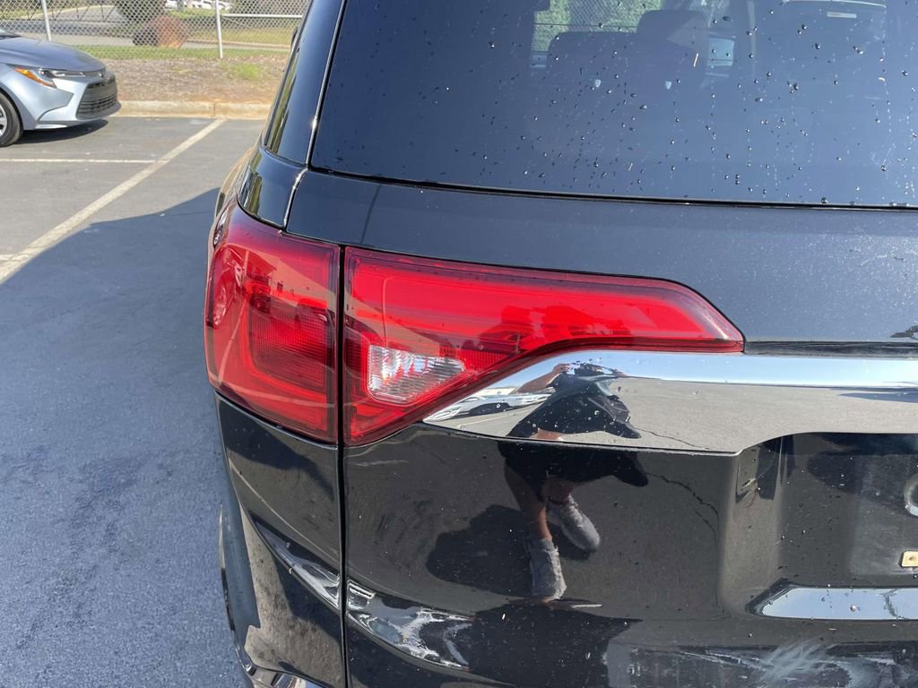 Used 2018 GMC Acadia Denali w/ Technology Package image 25