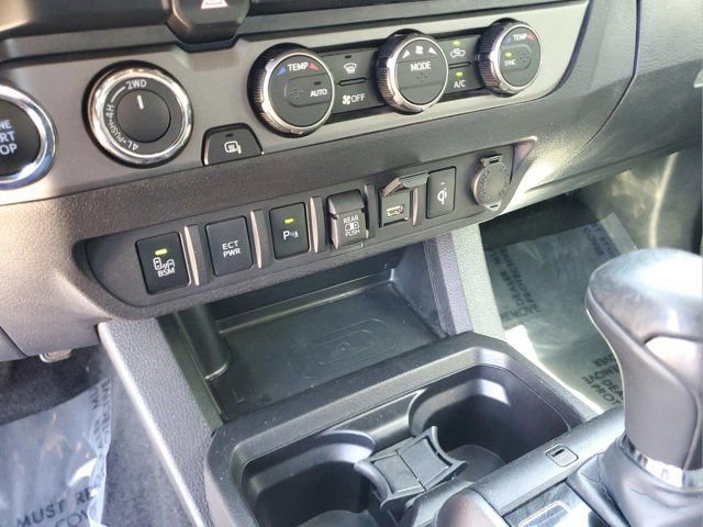 Certified 2023 Toyota Tacoma TRD Sport w/ Technology Package AWD/4WD image 19
