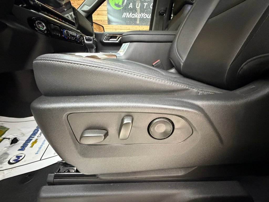 Used 2023 Chevrolet Silverado 1500 RST w/ Convenience Package II AWD/4WD image 18