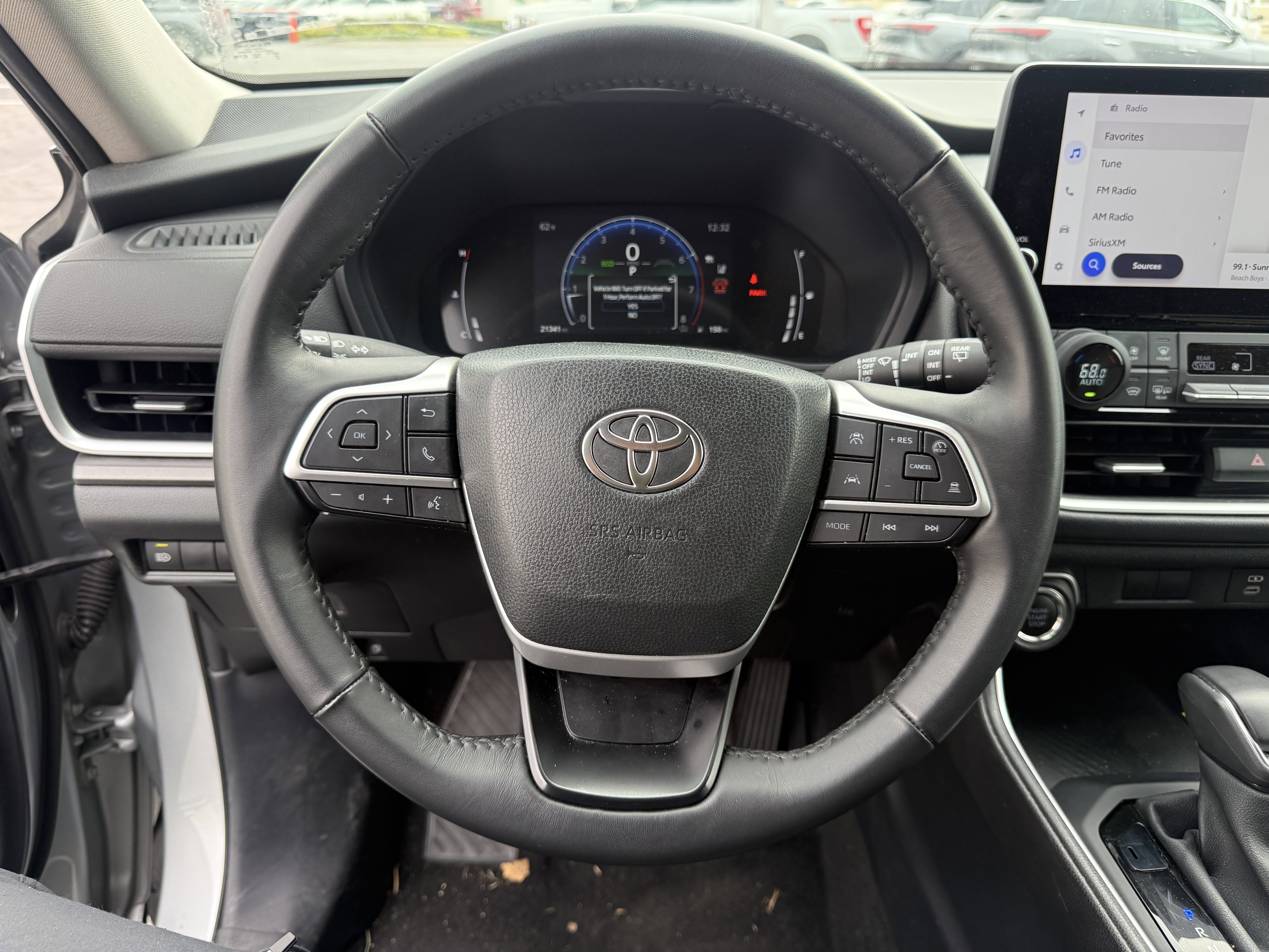 Used 2025 Toyota Grand Highlander FWD image 18