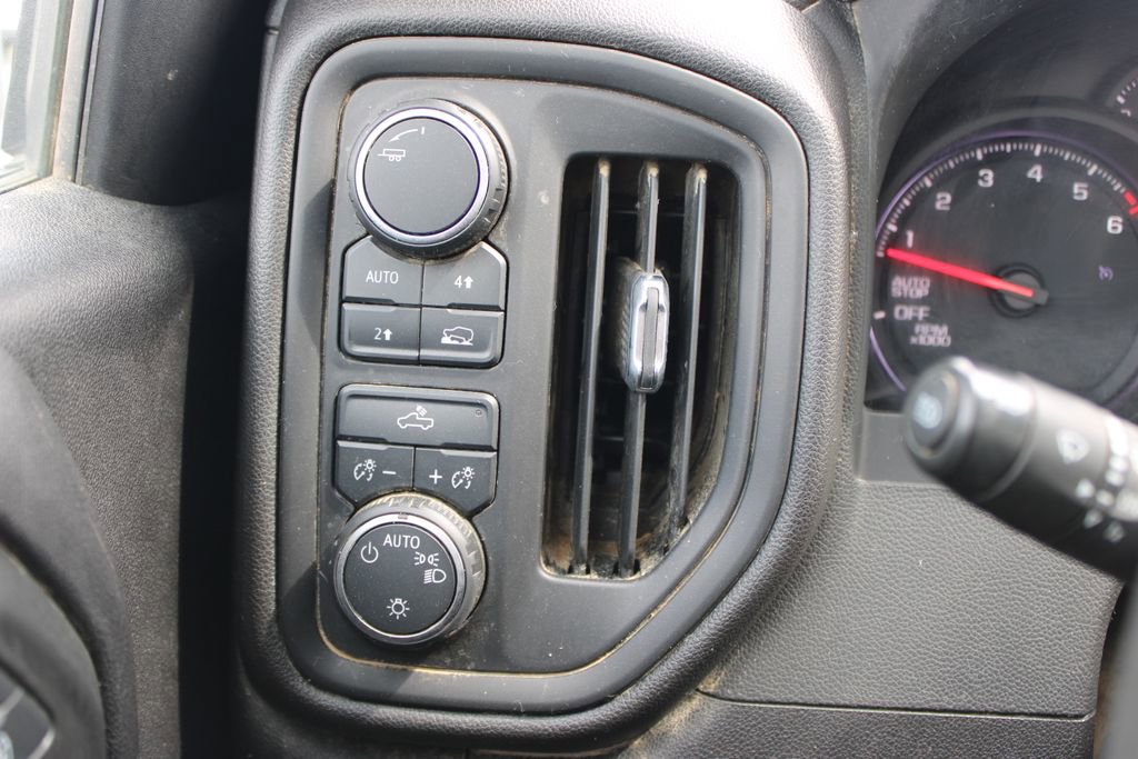 Used 2024 Chevrolet Silverado 1500 W/T w/ Trailering Package image 24