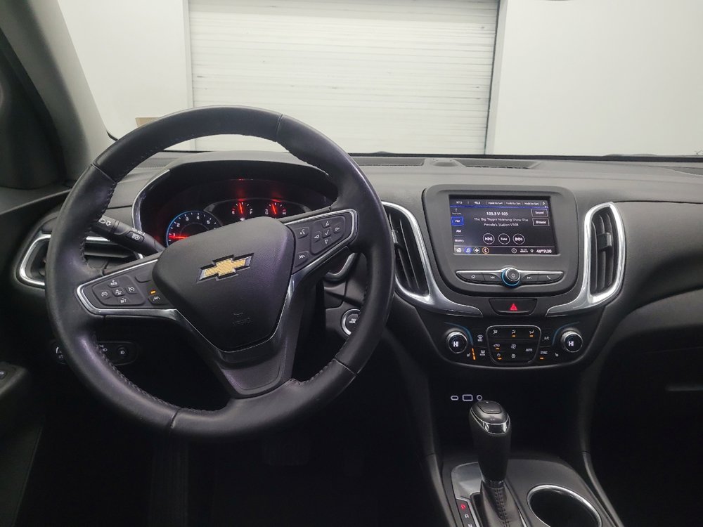 Used 2020 Chevrolet Equinox LT FWD image 22