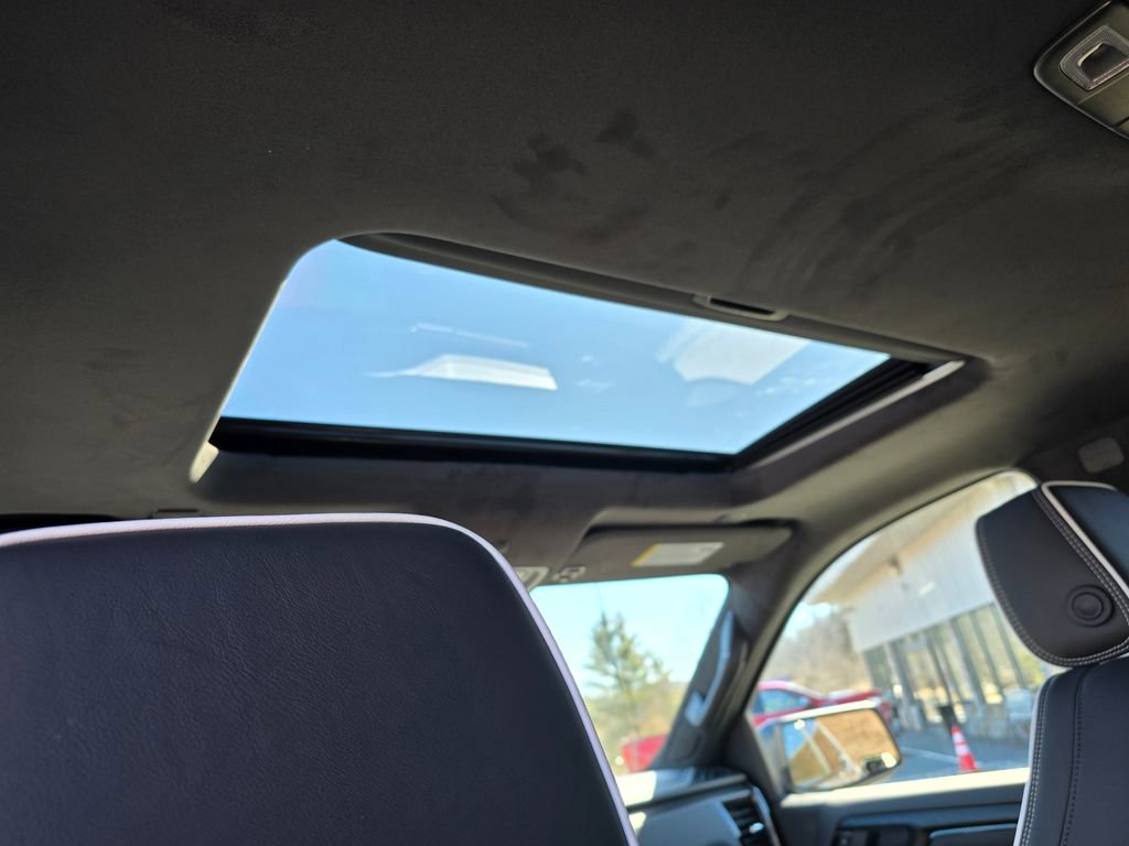 New 2026 GMC Sierra 1500 AT4X w/ LPO, Black Badging Package image 14