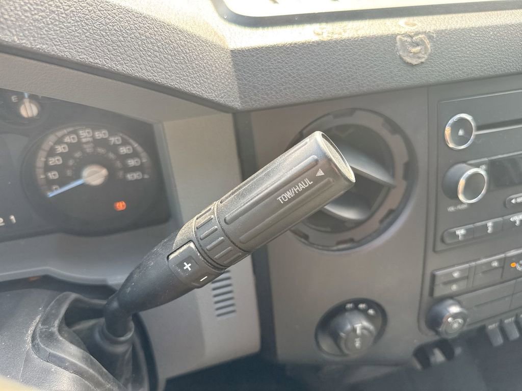 Used 2016 Ford F250 XL w/ Power Equipment Group image 16