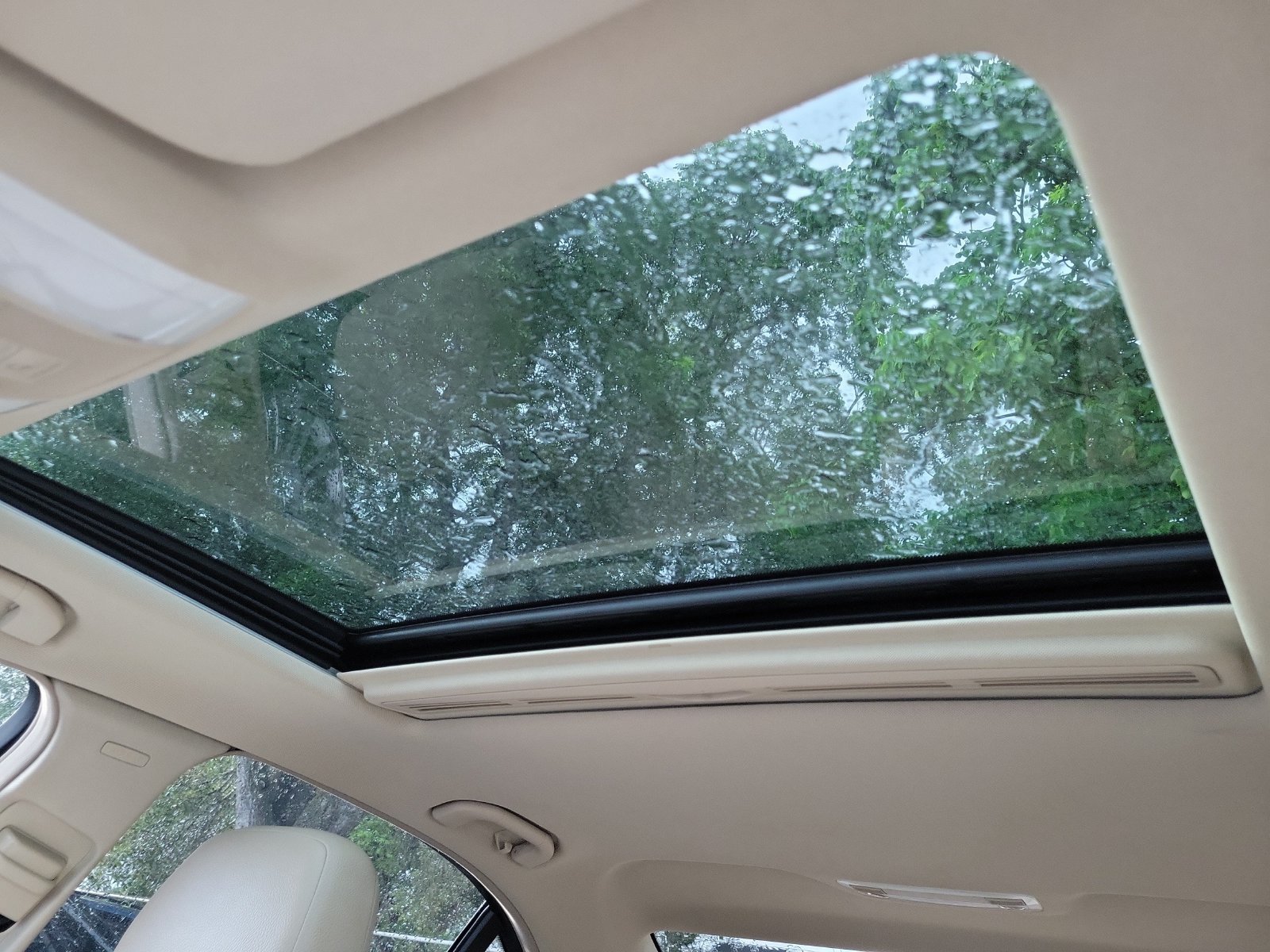 Used 2012 Mercedes-Benz C 250 Sedan image 29