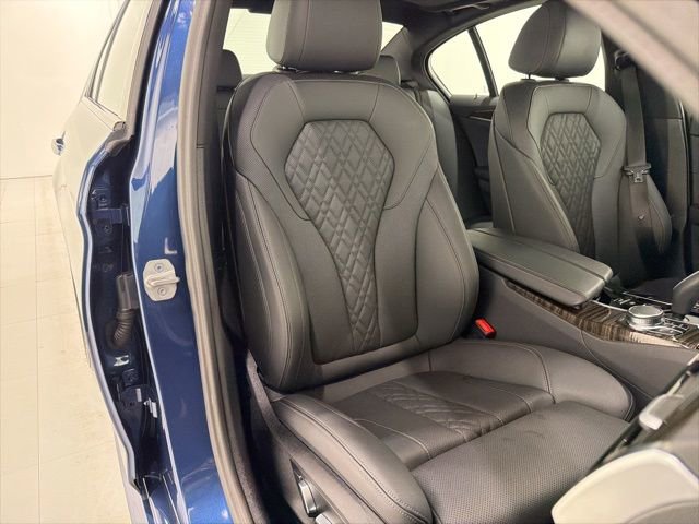 Certified 2023 BMW 530i xDrive w/ M Sport Package AWD/4WD image 19
