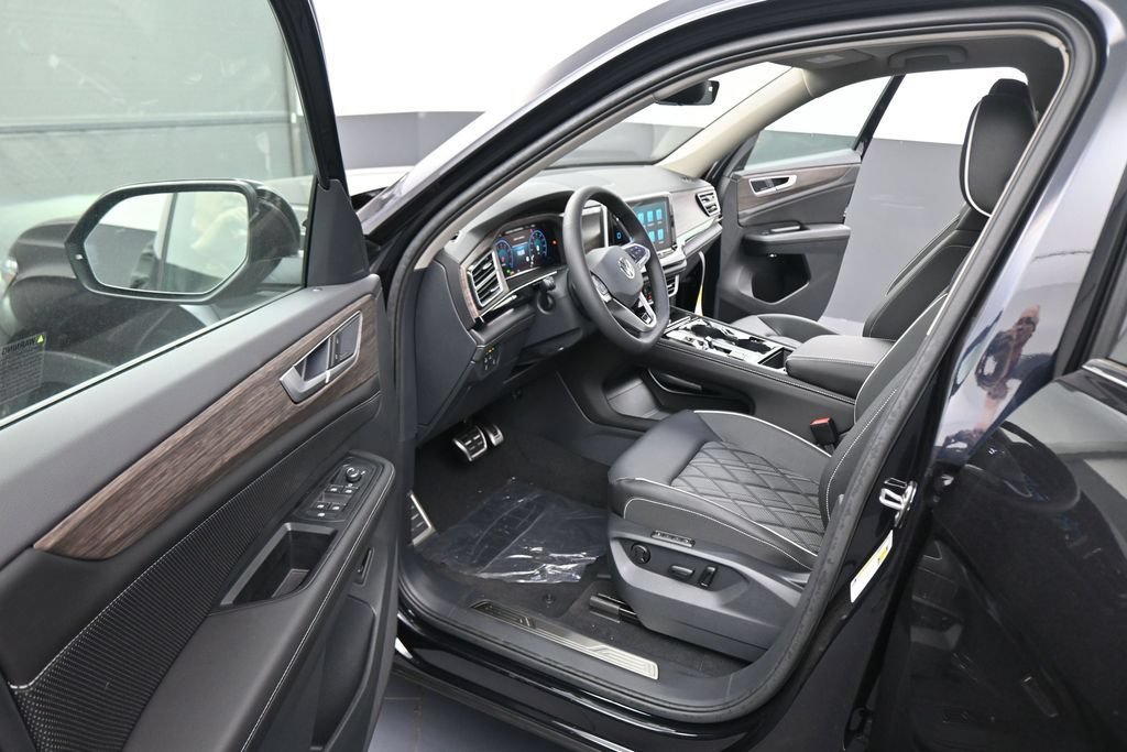 New 2026 Volkswagen Atlas SEL Premium R-Line AWD/4WD image 39